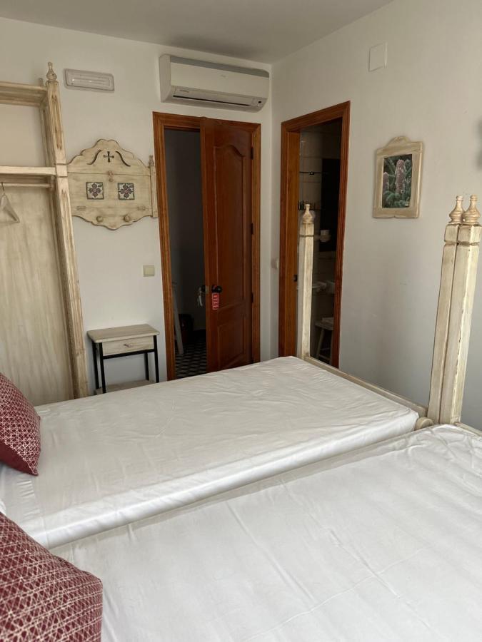 Hostal Moon Tolox Bagian luar foto